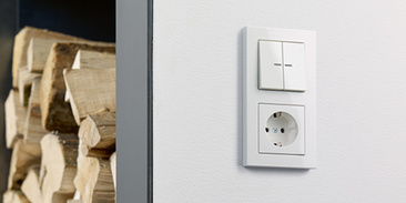 JUNG KNX Taster F 10 bei Elektro Technik Weiß e.K. in Lauterbach